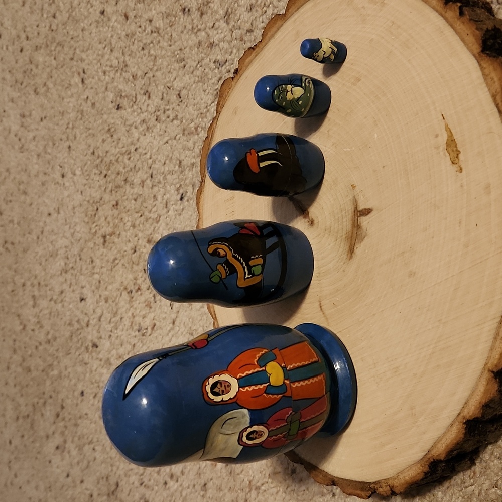 Vintage Eskimo Design Russing Nesting Doll Matryoshka